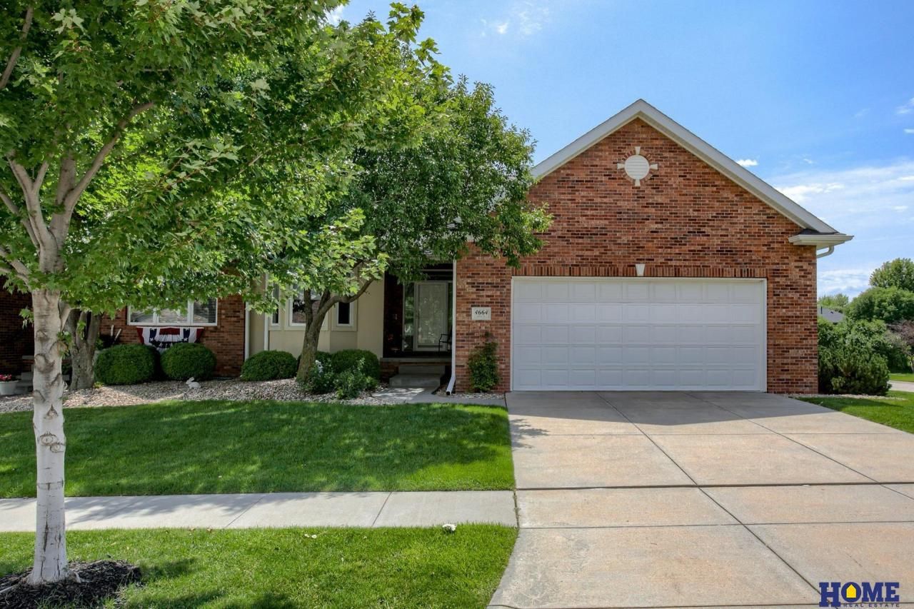 4664 Shirl Court, Lincoln, NE 68516