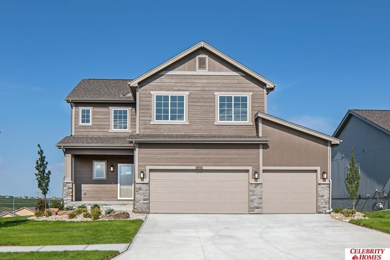 5803 N 182 Street, Elkhorn, NE 68022