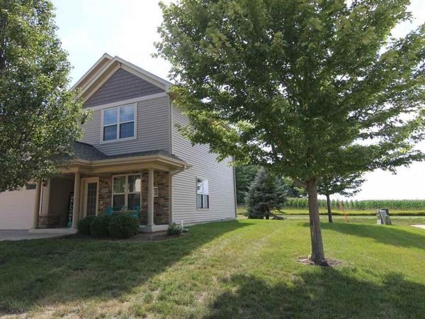 471 Churchill Dr, North Liberty, IA 52317