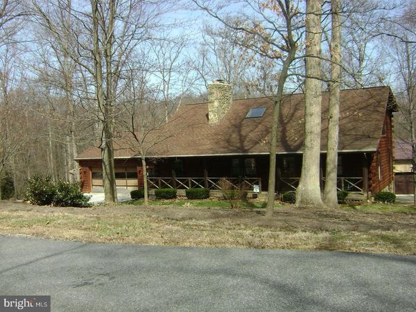 275 HIGH STREET, STEWARTSTOWN, PA 17363