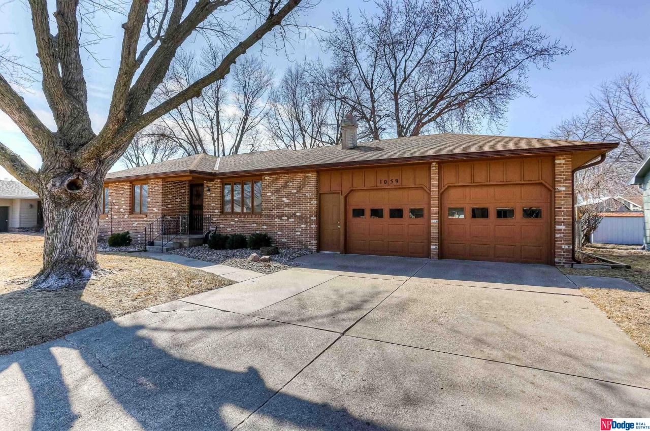 1059 W Dakota Street, Fremont, NE 68025