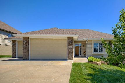 1613 BALDWIN Circle, COUNCIL BLUFFS, IA 51503