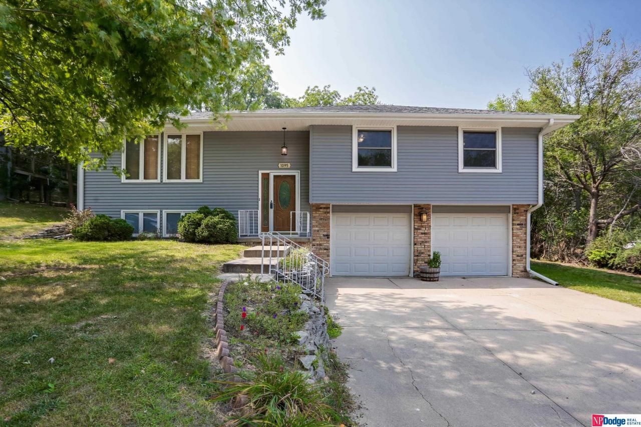 1095 S 16 Avenue, Blair, NE 68008