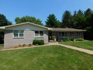 4 MAYRIDGE Drive, SHENANDOAH, IA 51601
