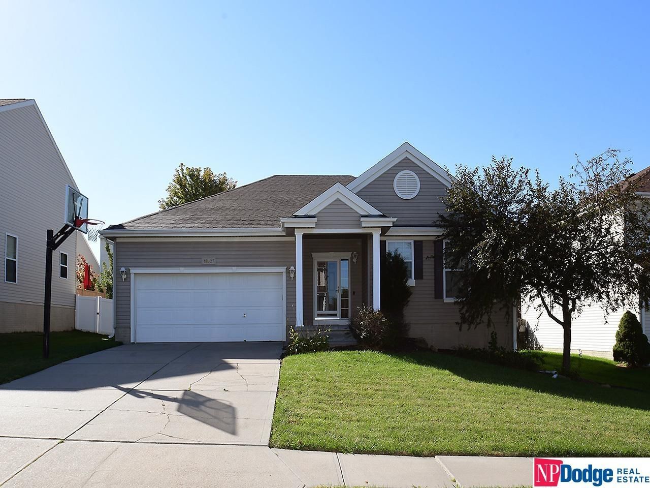 18923 Grover Street, Omaha, NE 68130