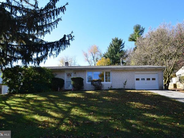 615 WOODLAND AVENUE, DALLASTOWN, PA 17313