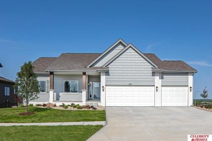 6502 N 170 Avenue, Omaha, NE 68116