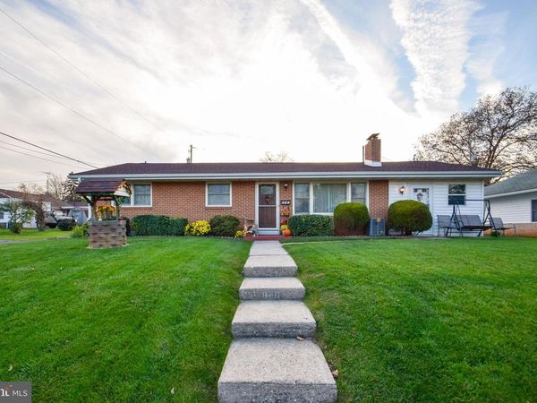 840 CALVERT STREET, YORK, PA 17403