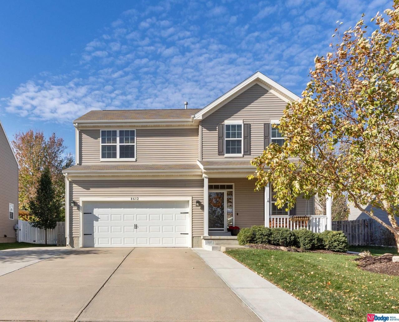 8612 S 66th Avenue, Papillion, NE 68133