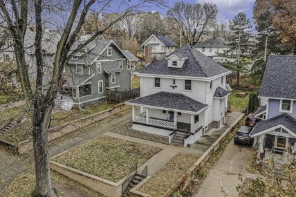 5115 California Street, Omaha, NE 68132