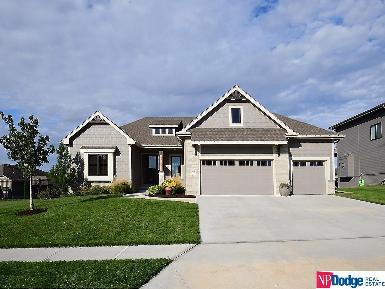 11418 S 116 Street, Papillion, NE 68046