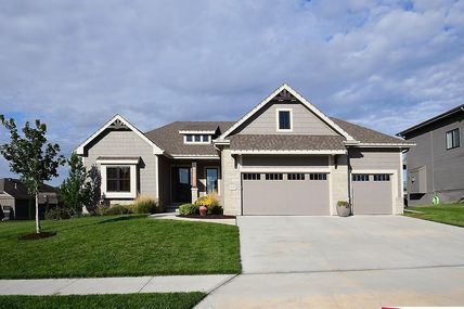 11418 S 116 Street, Papillion, NE 68046