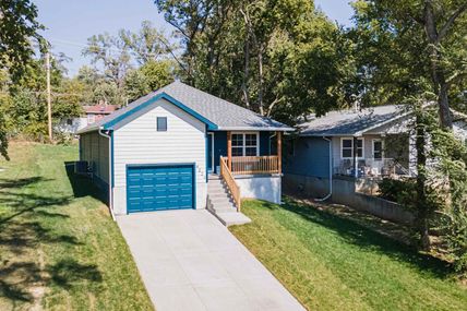 4226 Kansas Avenue, Omaha, NE 68111