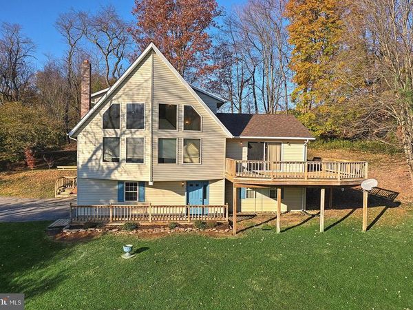 551 RUNKLE ROAD, FELTON, PA 17322