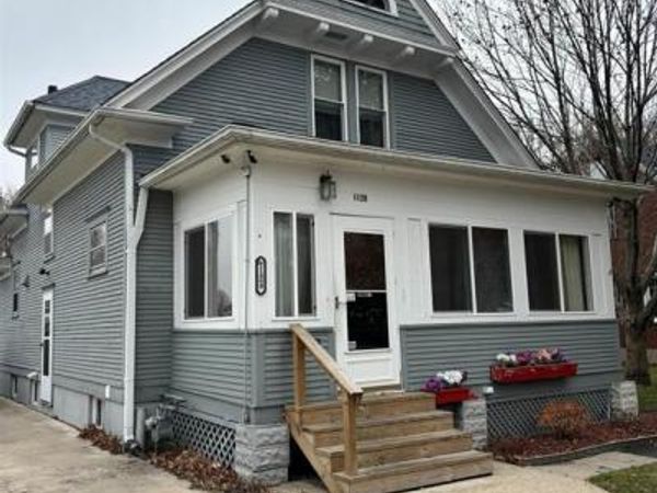 1128 S Starr, Burlington, IA 52601