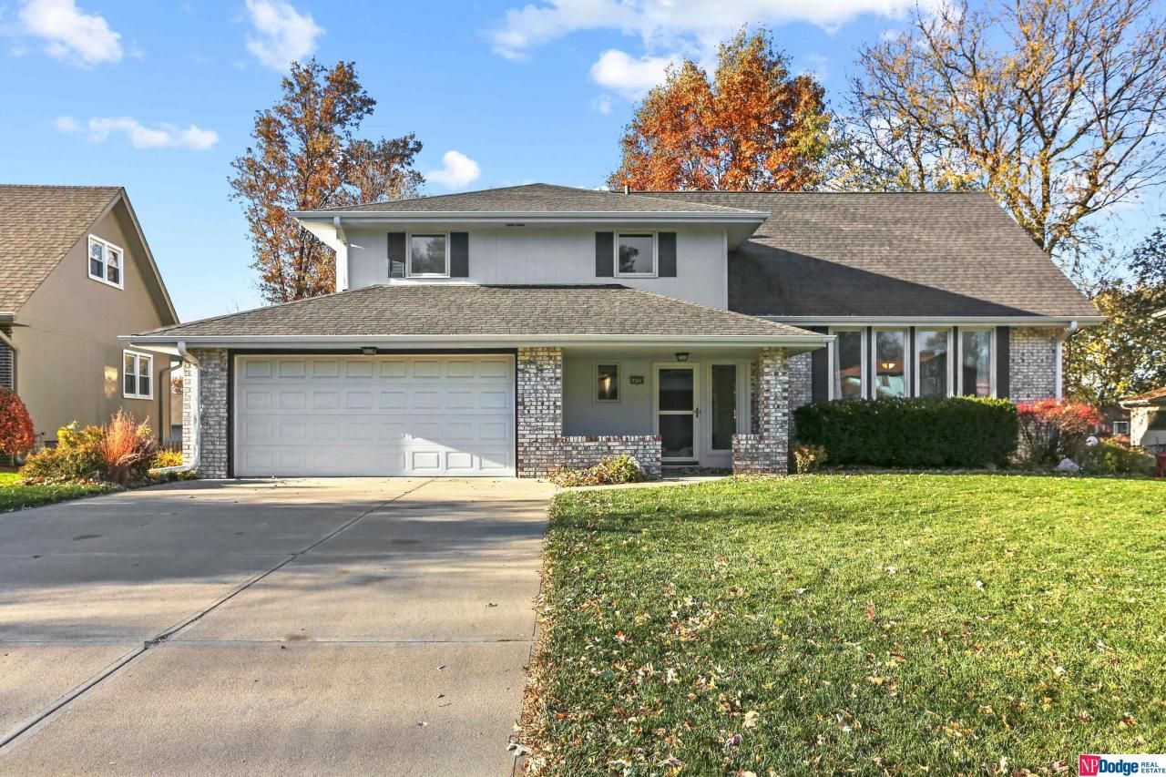 14729 Harvey Oaks Avenue, Omaha, NE 68144