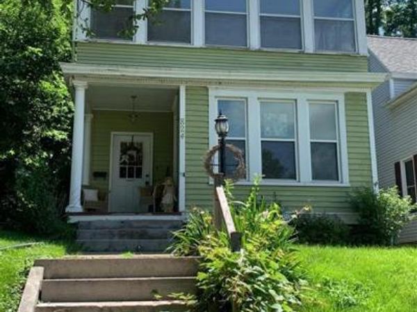 824 N 3rd Street, Burlington, IA 52601