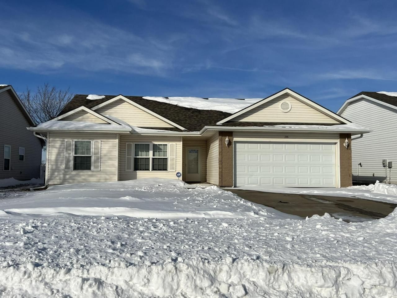 216 KESTREL Court, COUNCIL BLUFFS, IA 51501