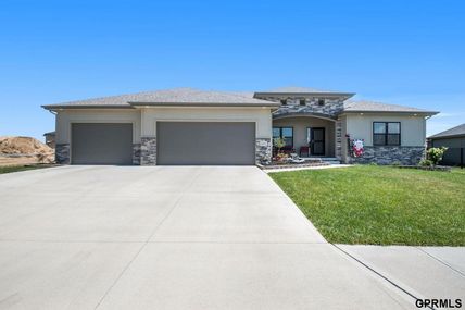 12117 S 206TH Street, Gretna, NE 68028