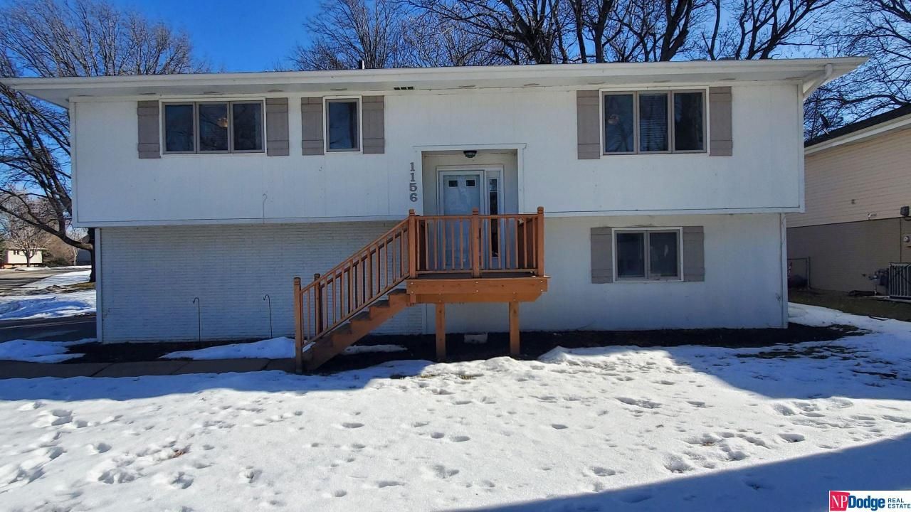 1156 N 18 Avenue, Blair, NE 68008
