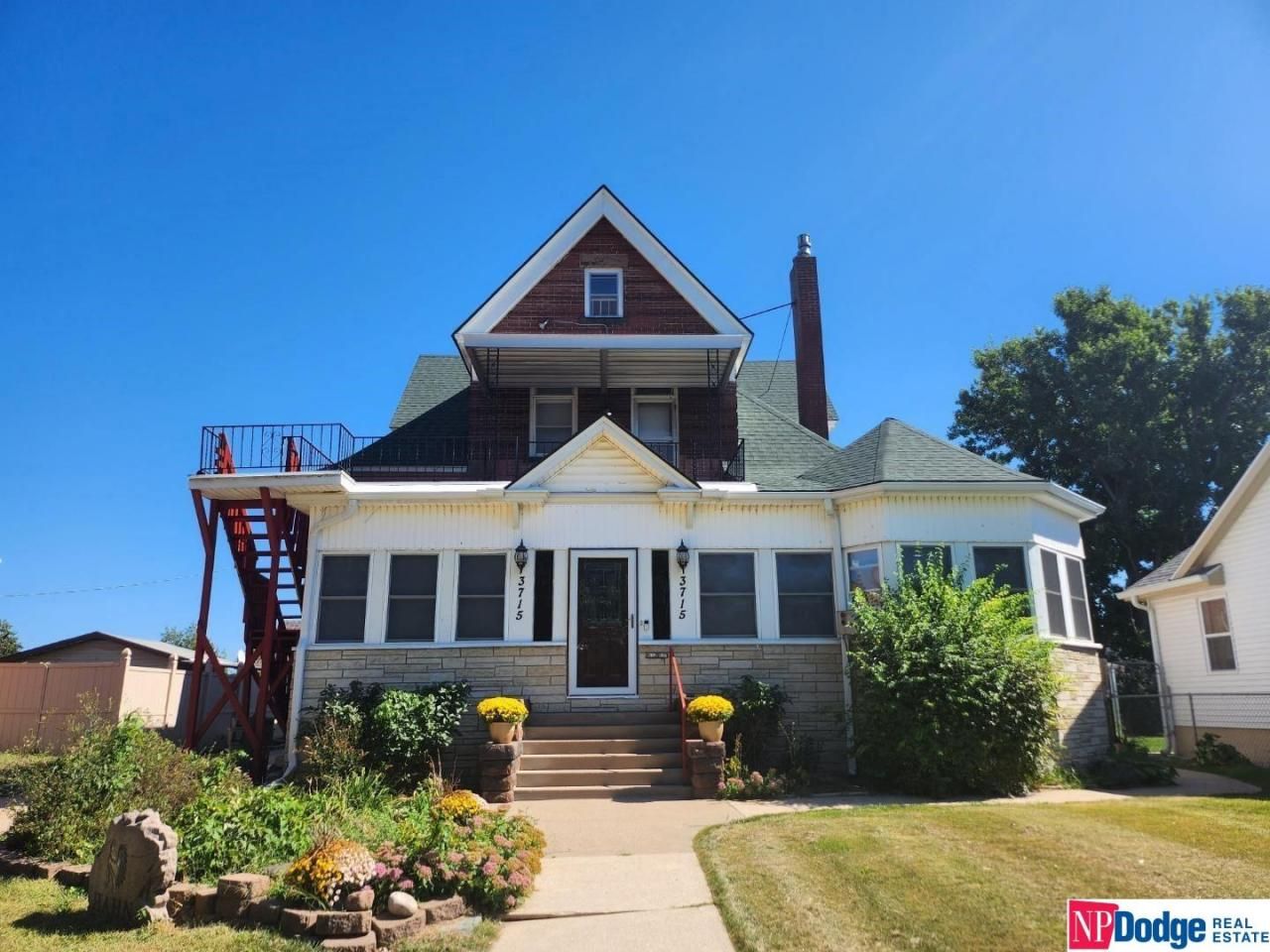 3715 S 16 Street, Omaha, NE 68107