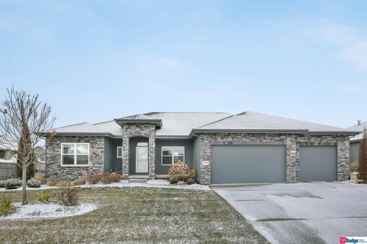 11416 S 117 Street, Papillion, NE 68046