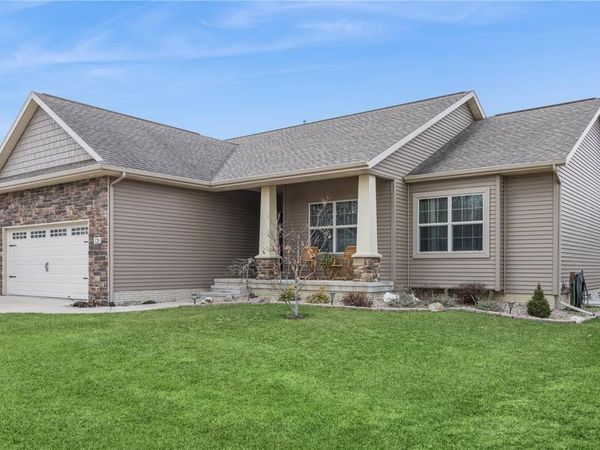120 Gas Light Court SW, Cedar Rapids, IA 52404