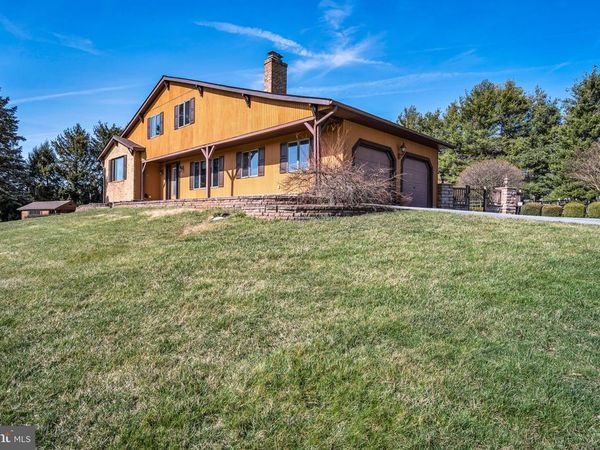 5240 SCHALK ROAD, Unit 1, MANCHESTER, MD 21102