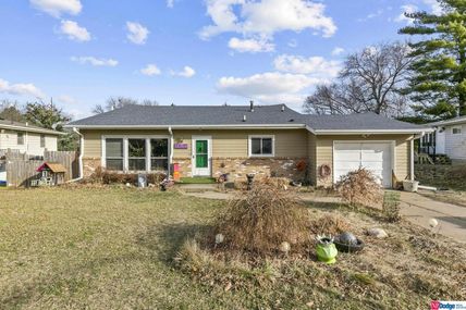 11362 Jackson Street, Omaha, NE 68154