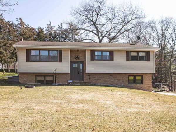 4001 Braelan Lane, Jamestown, WI 53811