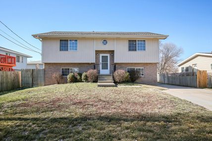 1714 S 12TH Street, COUNCIL BLUFFS, IA 51501