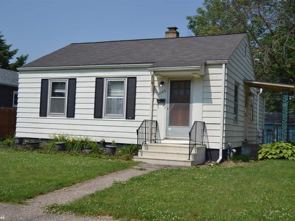 2145 S 12th Street, Burlington, IA 52601