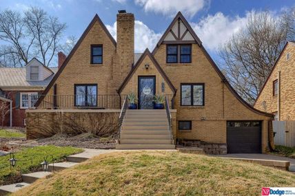 2302 Country Club Avenue , Omaha, NE 68104
