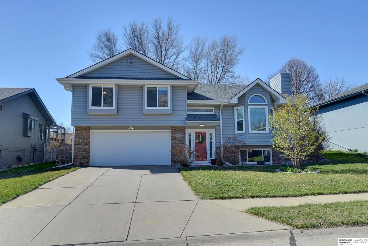 15235 Garfield Street , Omaha, NE 68144