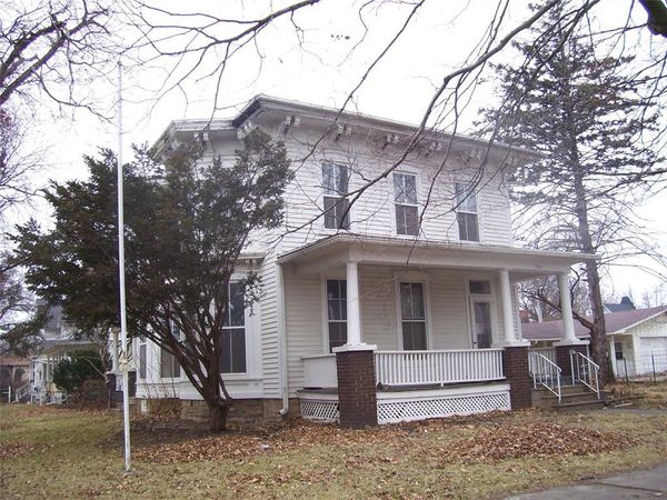 801 Mulberry Street, Tipton, IA 52772