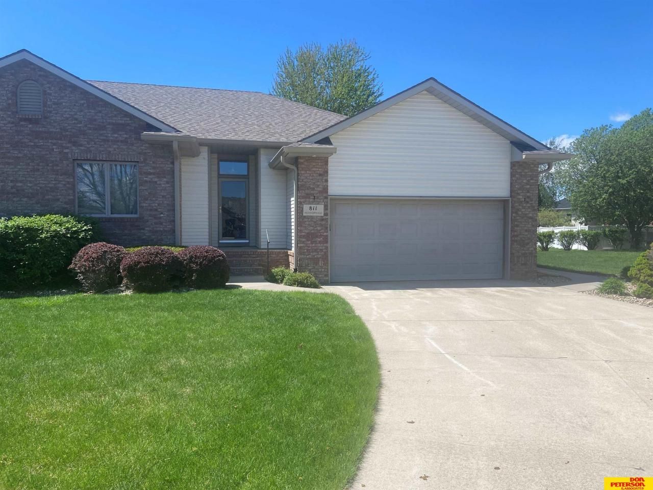 811 Heatherwood Street , Fremont, NE 68025