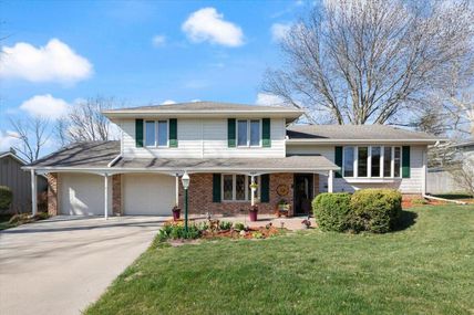 107 GOLDEN CIRCLE Drive, COUNCIL BLUFFS, IA 51503