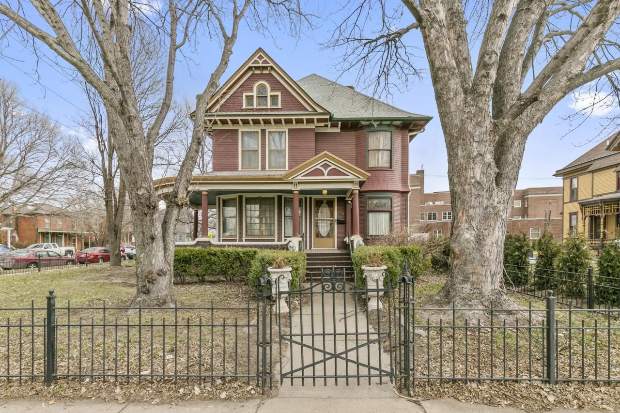 295 S 8TH Street, COUNCIL BLUFFS, IA 51501