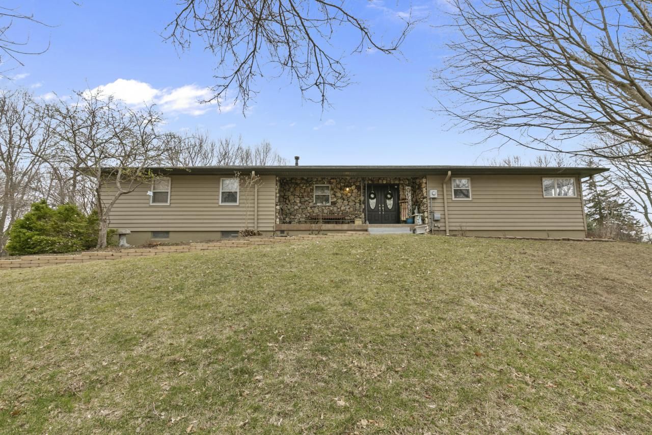 903 GREENWOOD Street, COUNCIL BLUFFS, IA 51503