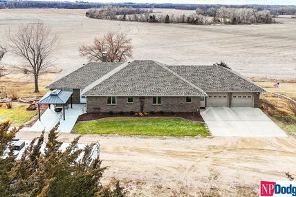 1879 Hoegemeyer Road , Hooper, NE 68031