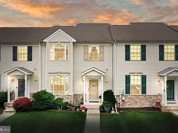 363 BRUAW DRIVE, YORK, PA 17406