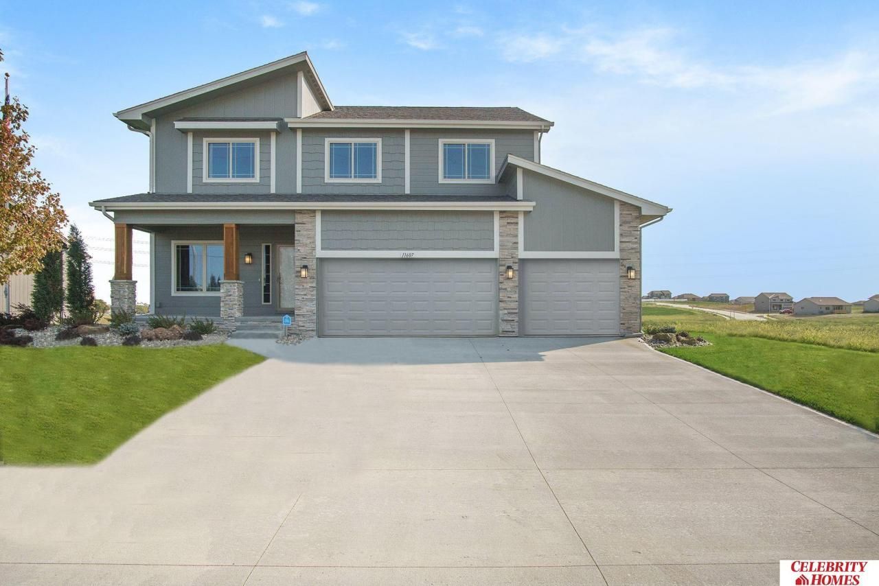 11607 S 113 Avenue , Papillion, NE 68046