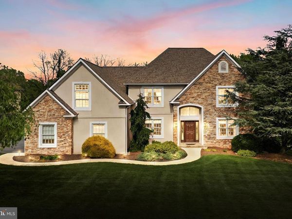 1891 CARRIAGE COURT, YORK, PA 17403