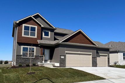 7714 S 200th Street , Gretna, NE 68028