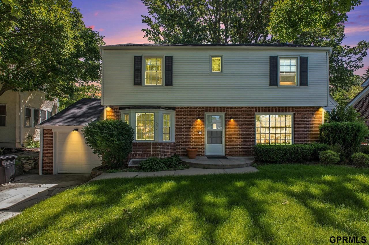 507 S 58 Street , Omaha, NE 68106