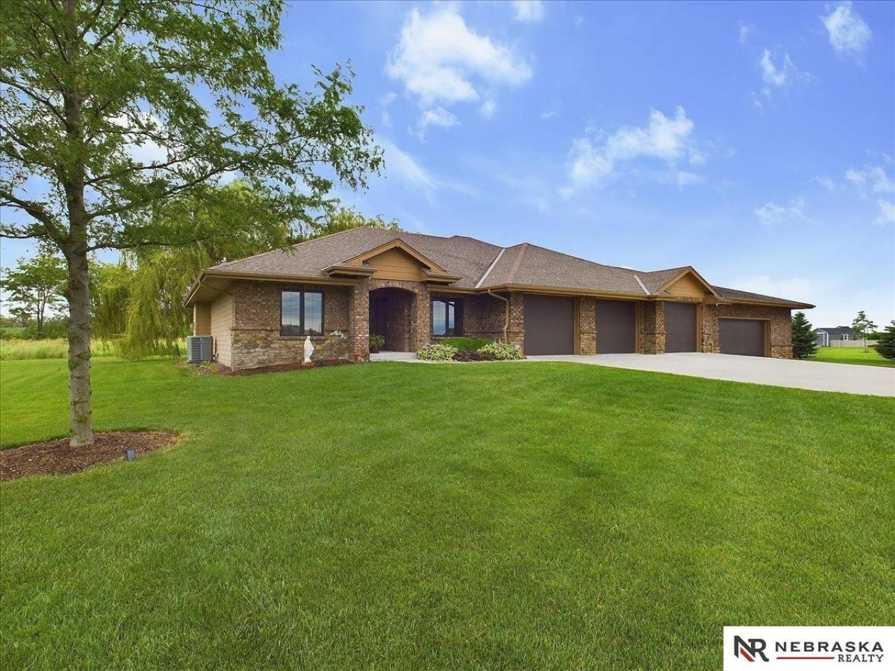 1505 Provencal Circle , Yutan, NE 68073