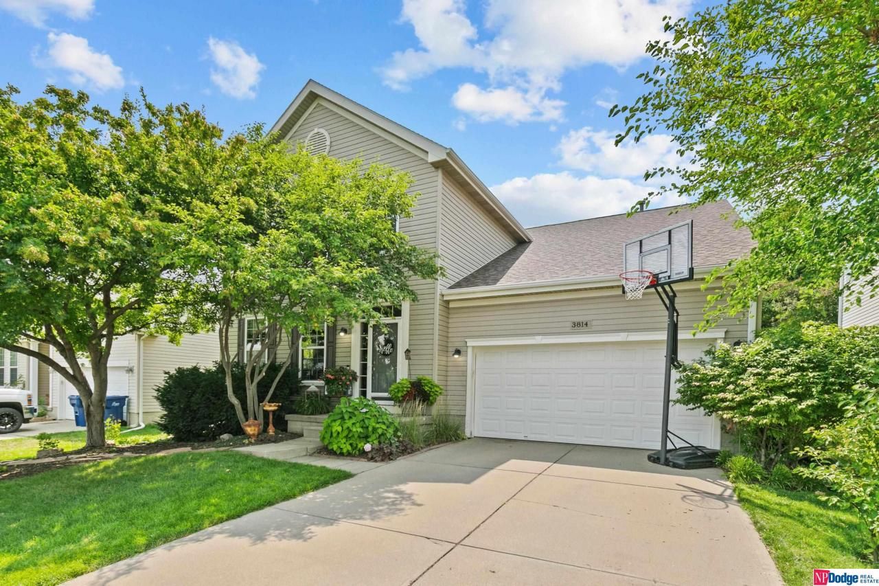 3814 S 189 Street , Omaha, NE 68130