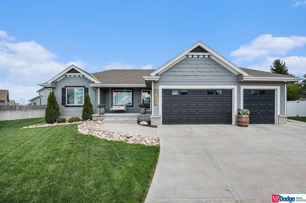 232 Tomahawk Circle , Yutan, NE 68073
