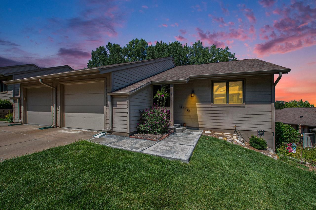 1122 ARBOR RIDGE Drive, COUNCIL BLUFFS, IA 51503