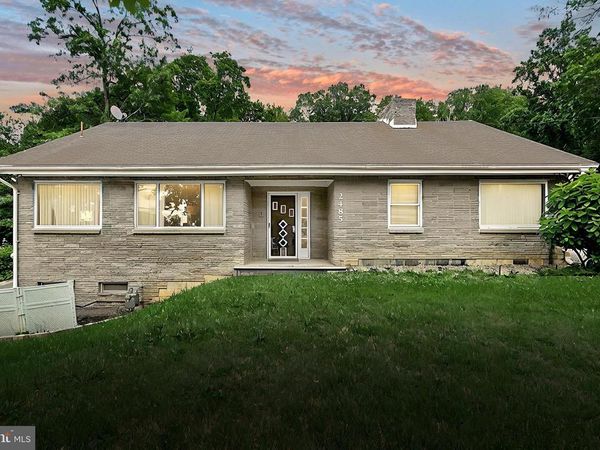 2485 N SHERMAN STREET, YORK, PA 17406